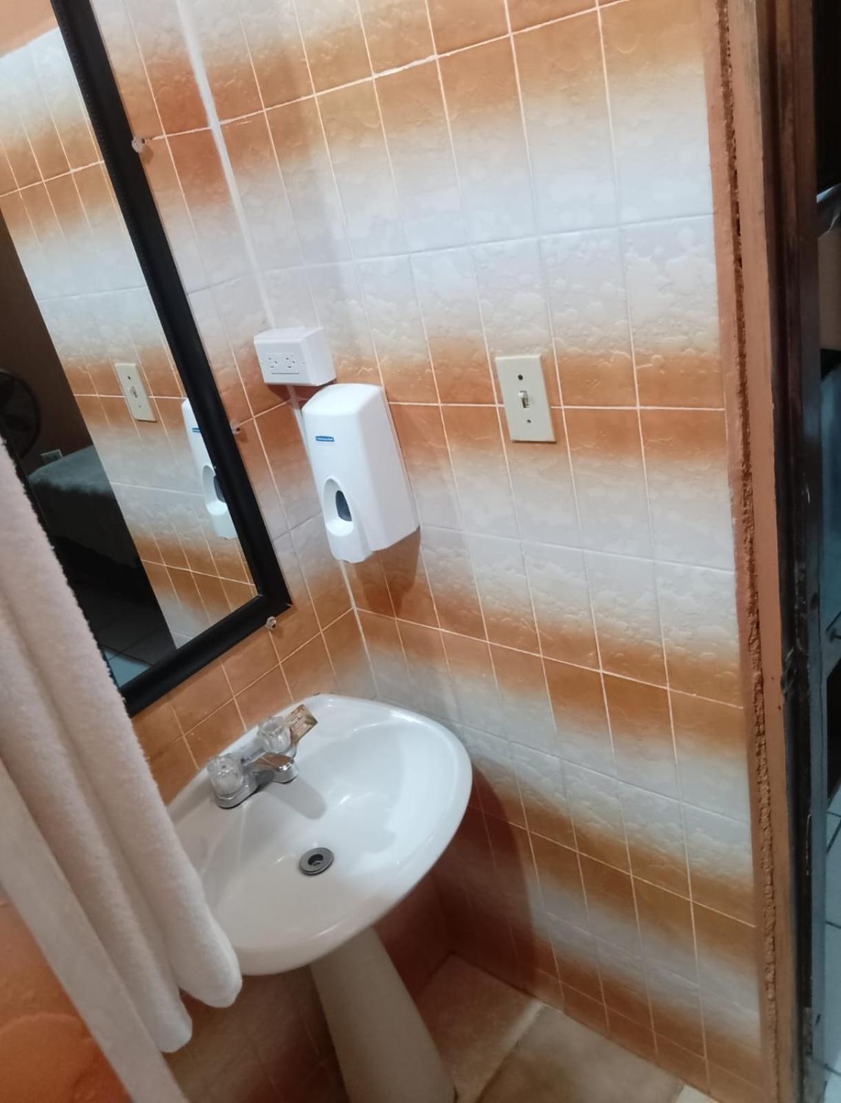 דאנגריגה Chaleanor Hotel מראה חיצוני תמונה