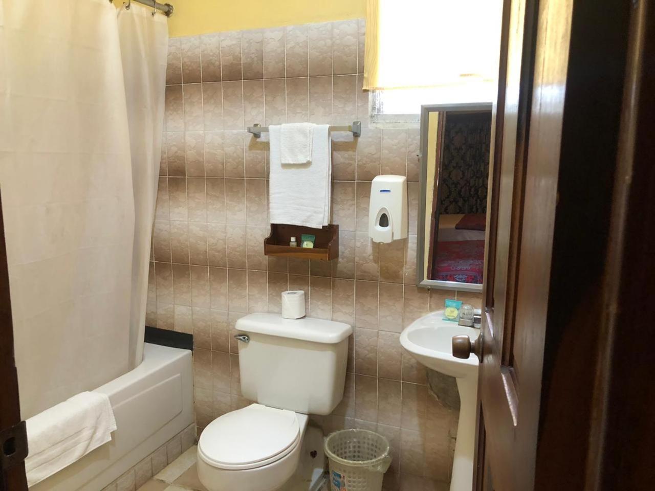 דאנגריגה Chaleanor Hotel מראה חיצוני תמונה