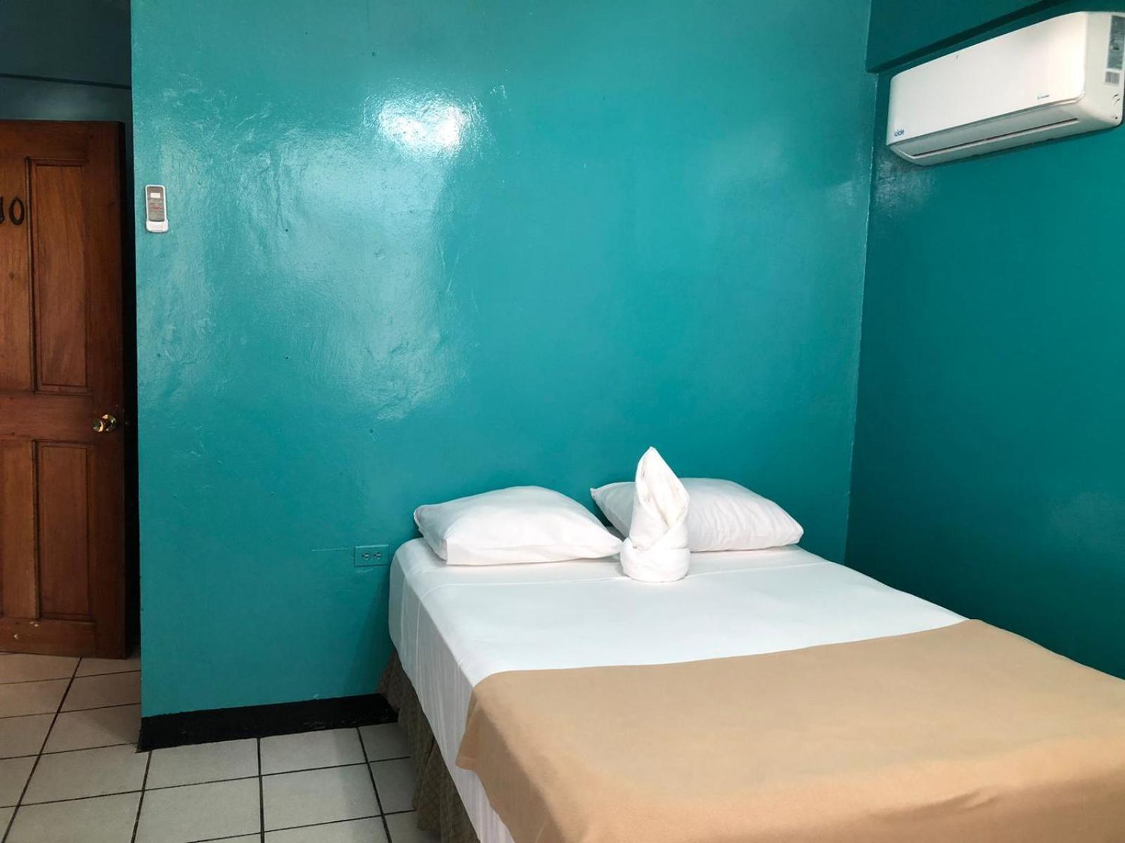 דאנגריגה Chaleanor Hotel מראה חיצוני תמונה