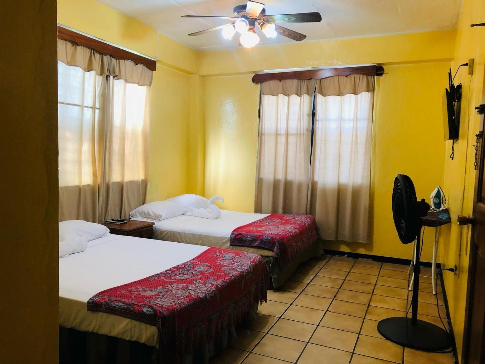 דאנגריגה Chaleanor Hotel מראה חיצוני תמונה